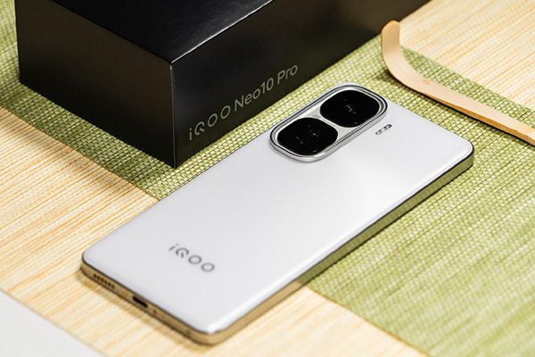 iQOO Neo 10S Pro Plus