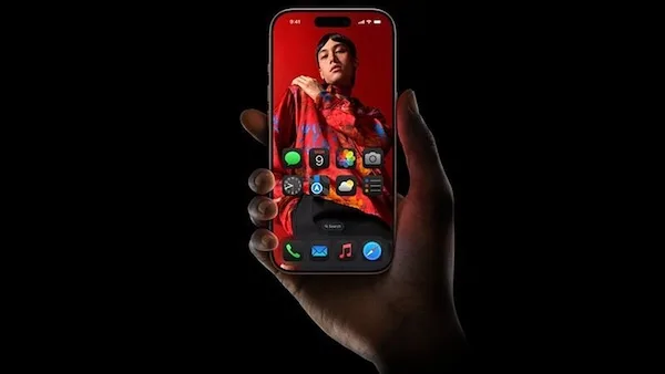 Với độ phân giải sắc nét và mật độ điểm ảnh cao, mọi chi tiết trên màn hình iPhone 16 đều được tái hiện một cách sống động và chân thực.