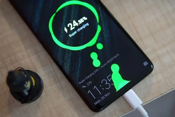 Để bạn dễ hình dung hơn về sự khác biệt, hãy so sánh sạc nhanh 65W với các chuẩn sạc truyền thống.