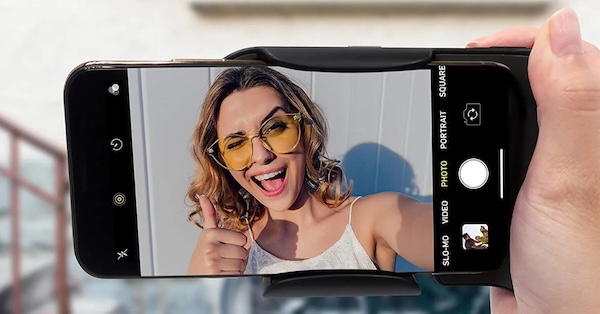 hiệu suất của smartphone AI camera tự động xóa người lạ cũng phụ thuộc vào điều kiện ánh sáng.