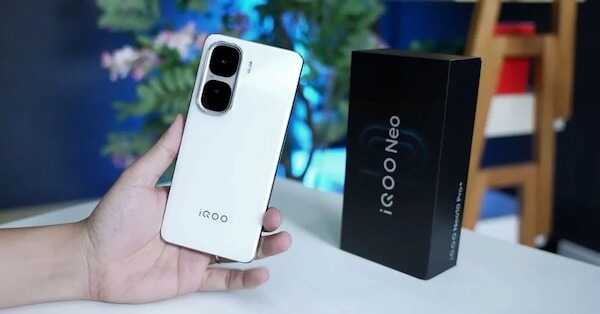 iQOO Neo 10s Pro Plus Công nghệ LTPO