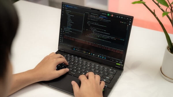 Sinh viên nên Chọn laptop Core i5 khi...