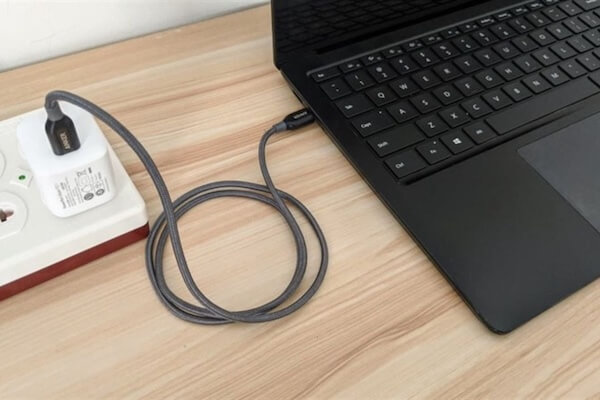 Thời lượng pin và sạc laptop