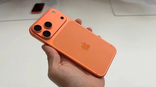 iPhone-17-Pro-Man-hinh-va-Mau-sac