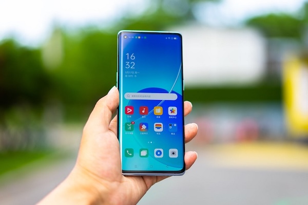 oppo reno6 pro 5g 8 128 Màn hình AMOLED 90Hz mượt mà-