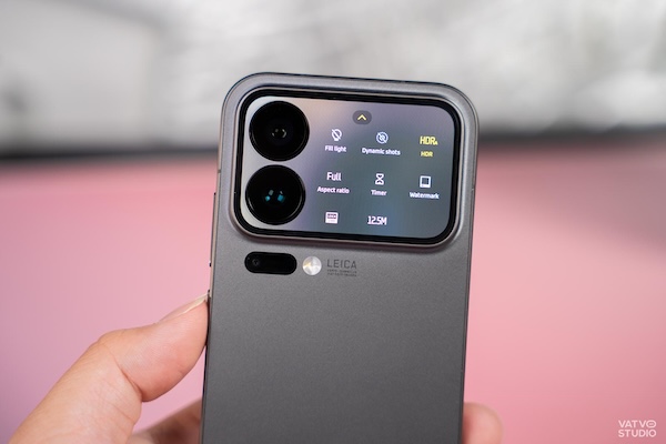 Màn hình phụ Xiaomi 17 Pro Max Hiển thị Đa nhiệm và Thông báo Cá nhân hóa