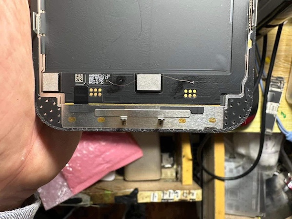 Hư hỏng phần cứng nghiêm trọng Apple