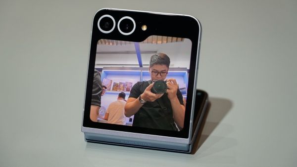 Camera 108MP Bước ngoặt lịch sử trên dòng Flip