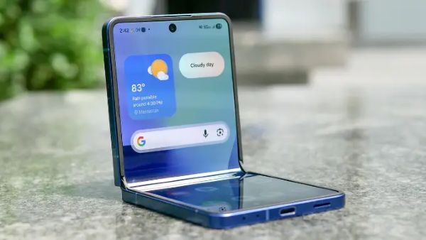 RAM 12GB và khả năng đa nhiệm thông minh z flip 8