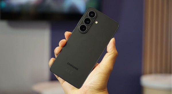 S26 Pin 4300mAh đáp ứng cả ngày sử dụng