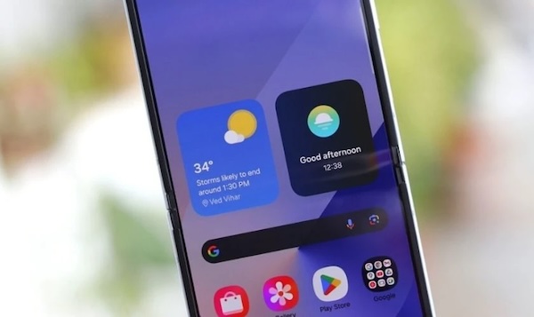 Thông số bộ nhớ UFS 3.1 và màn hình Super AMOLED 120Hz mượt mà