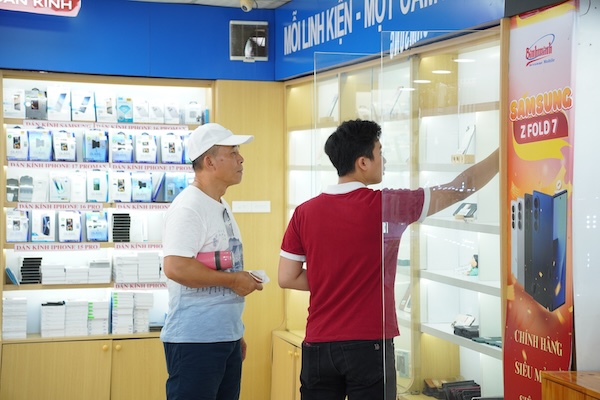 Cửa hàng bán lẻ xách tay nơi bạn mua máy