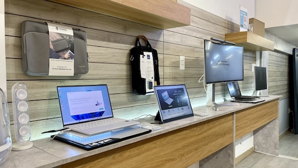 LG Gram 14 – Định nghĩa nhẹ như lông hồng cho các bạn nữ thường xuyên di chuyển