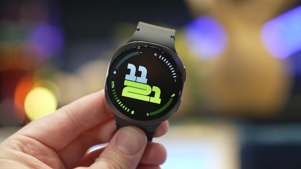 Galaxy Watch Ultra 2 & Watch 9- Trợ lý sức khỏe tích hợp AI