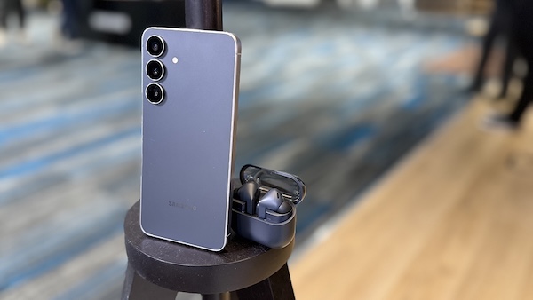 Galaxy S26 FE mới Màn hình CSOT 6.7 inch 120Hz – Bước đi chiến lược tối ưu giá thành của Samsung