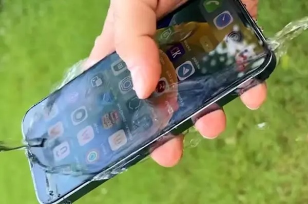 Tiêu chuẩn IP69K xuất sắc vượt qua các đợt phun xịt dữ dội