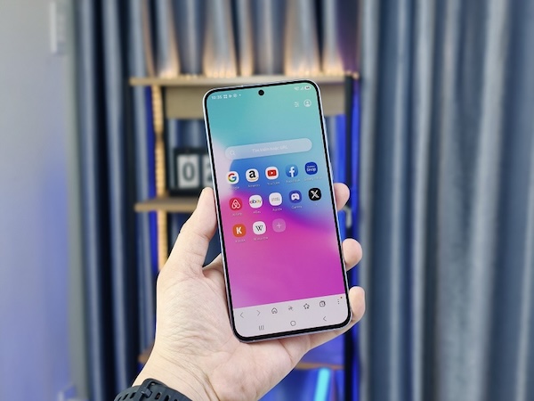 Samsung A57 Màn hình Super AMOLED Plus 1.900 nits